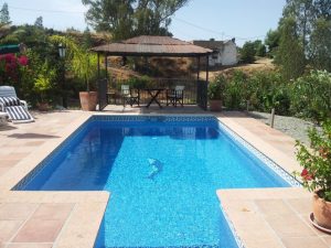 Reform of pool and terrace build
